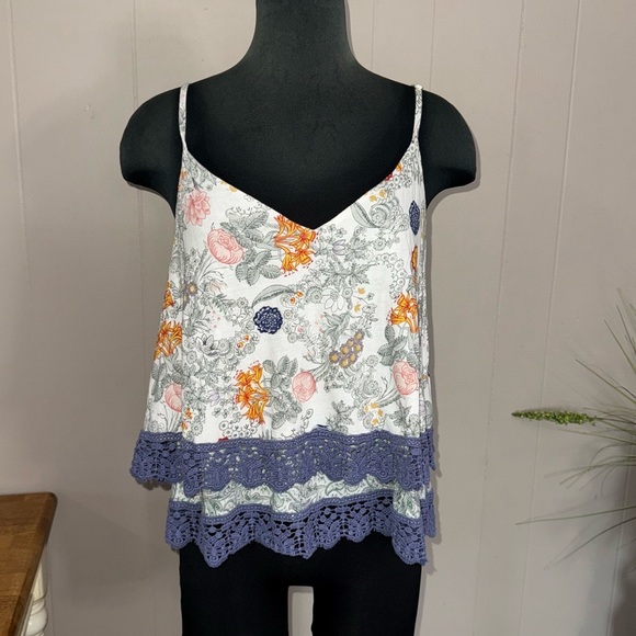Anthropologie Floreat Lace Trim Cami - Picture 3 of 13